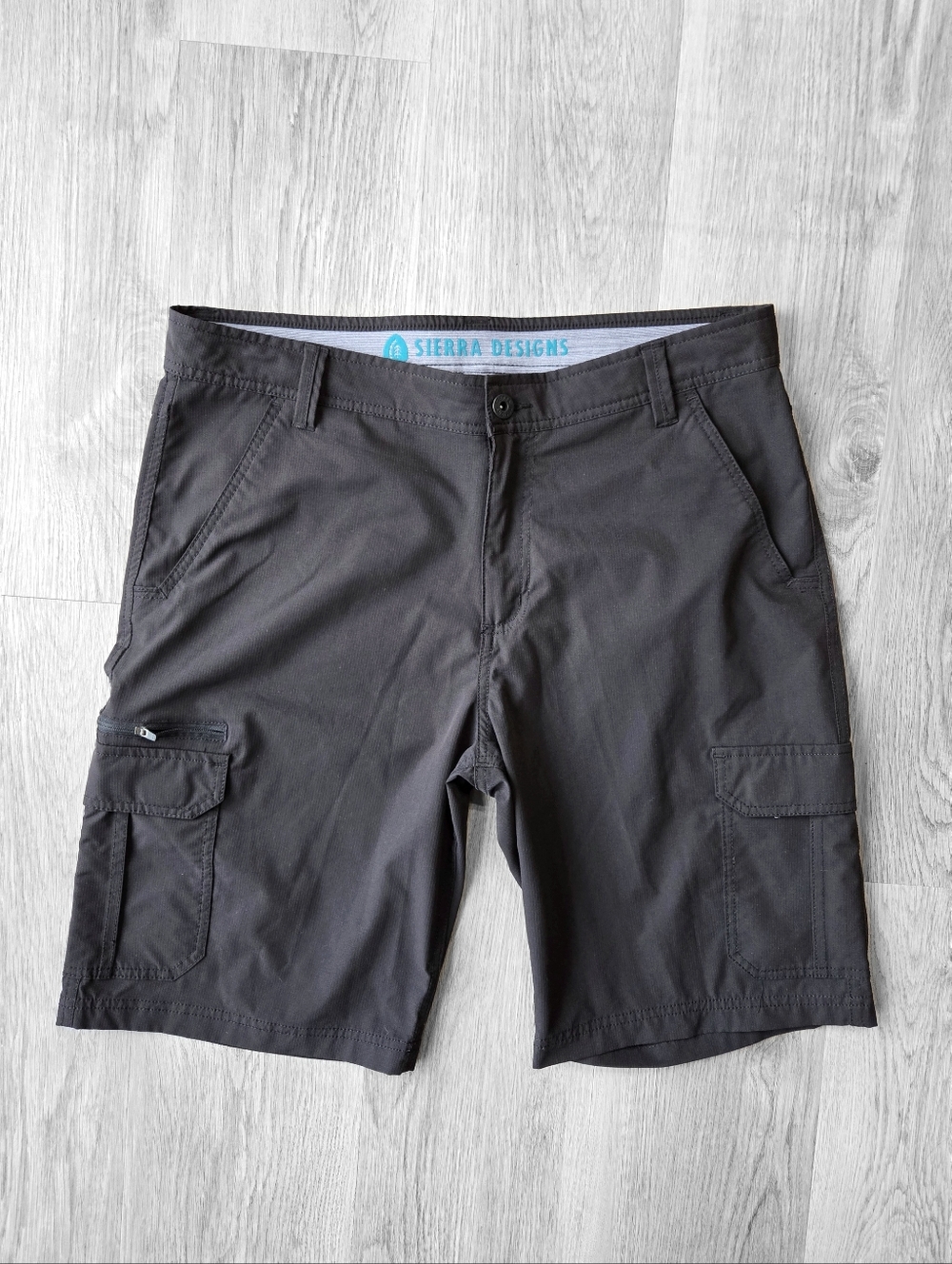 SIERRA DESIGNS Men's Grey Cargo Shorts